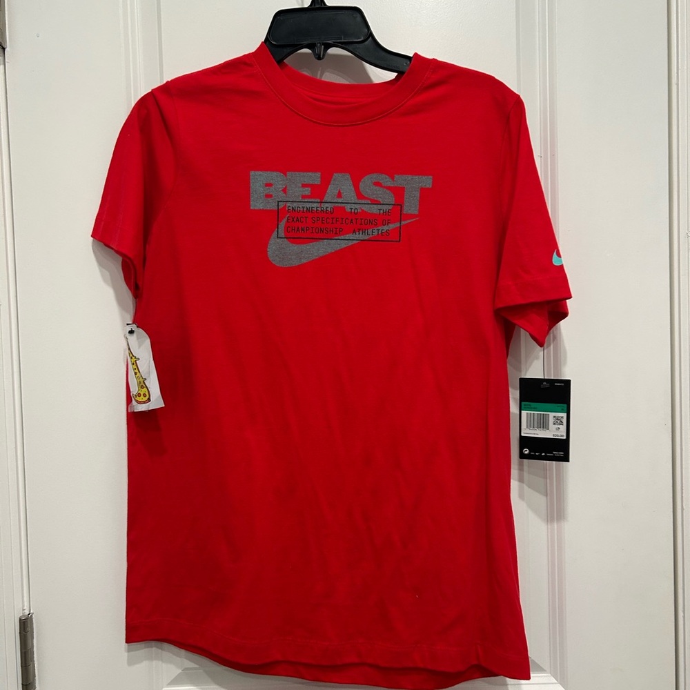 Nike Red Short Sleeve Tee with Bold Graphic
